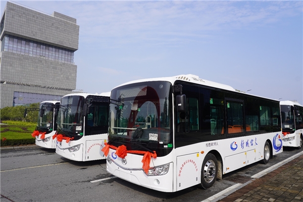 積極踐行兩會精神 安凱客車為“美好出行”提速(圖2)